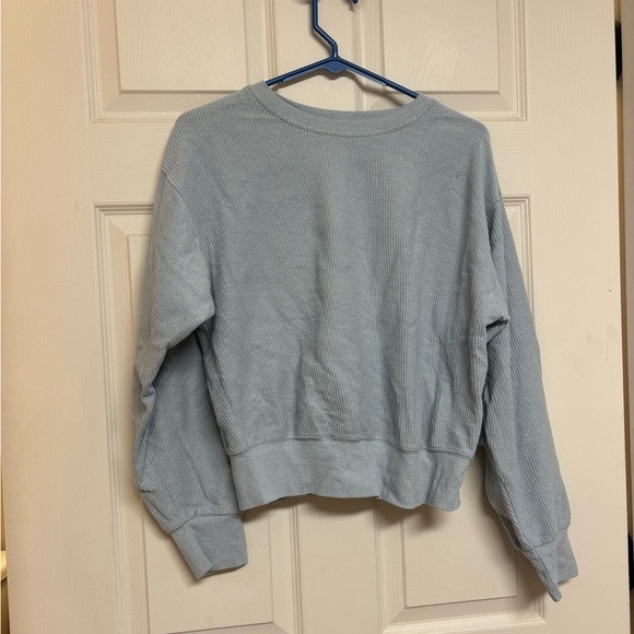 2 Piece Set - Picture 2 of 9